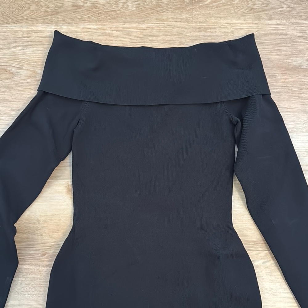 Aritzia Babaton Knit Dress